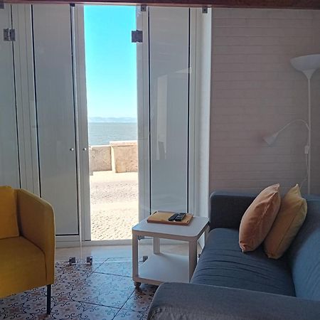 Casa Do Tejo De Alcochete Villa ภายนอก รูปภาพ