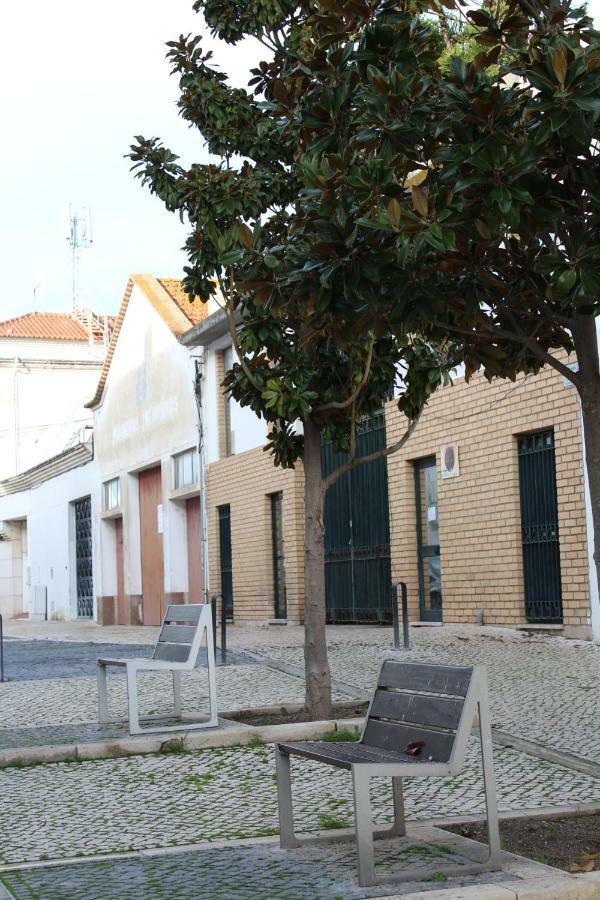 Casa Do Tejo De Alcochete Villa ภายนอก รูปภาพ